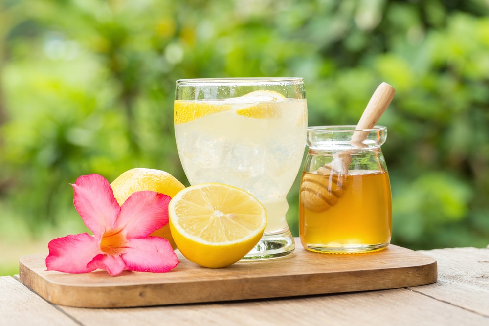 Lemon juice with honey