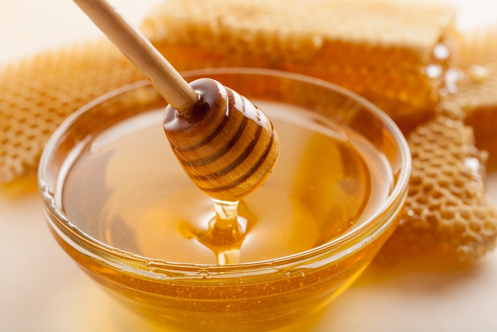 Honey As Maple Syrup Substitute