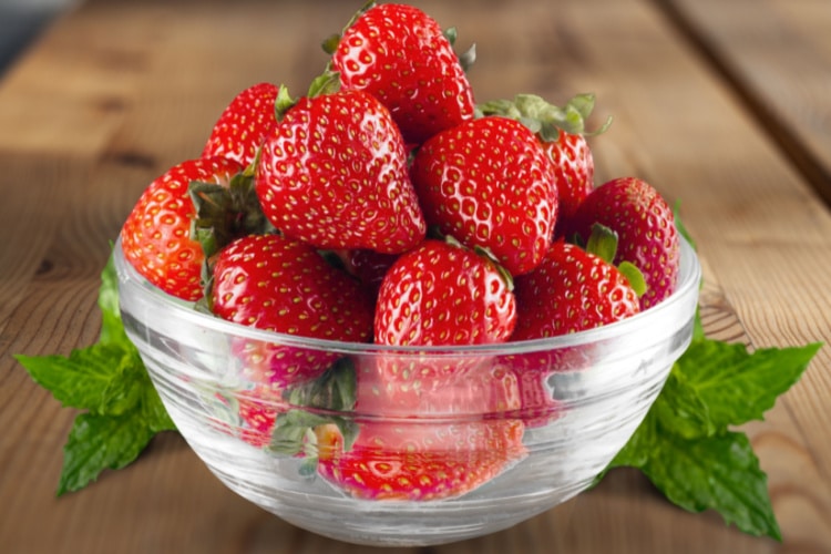 Are Strawberries Acidic