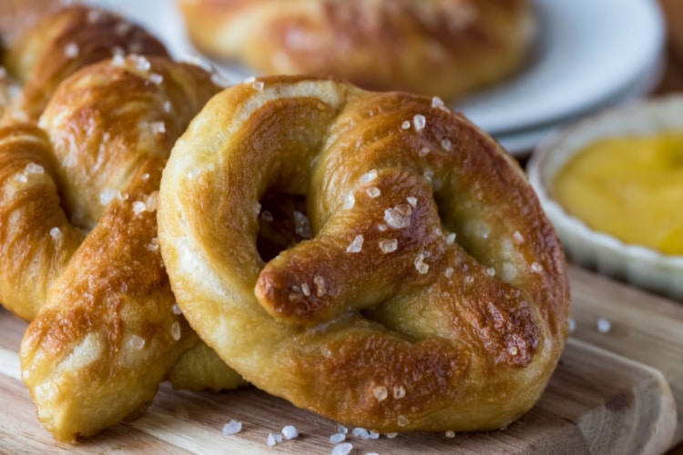 What to Serve With Soft Pretzels
