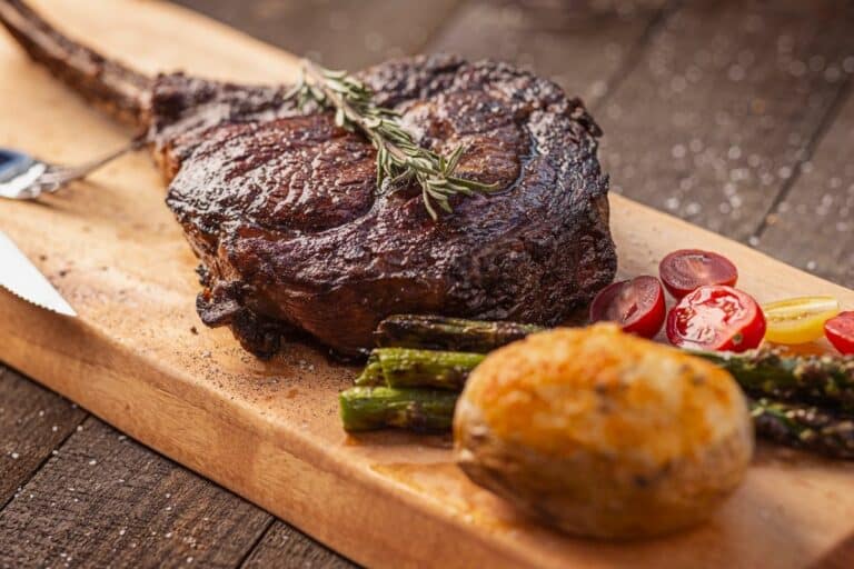 Fort Worth Ribeye Vs Bone-In Ribeye: What’s The Difference?