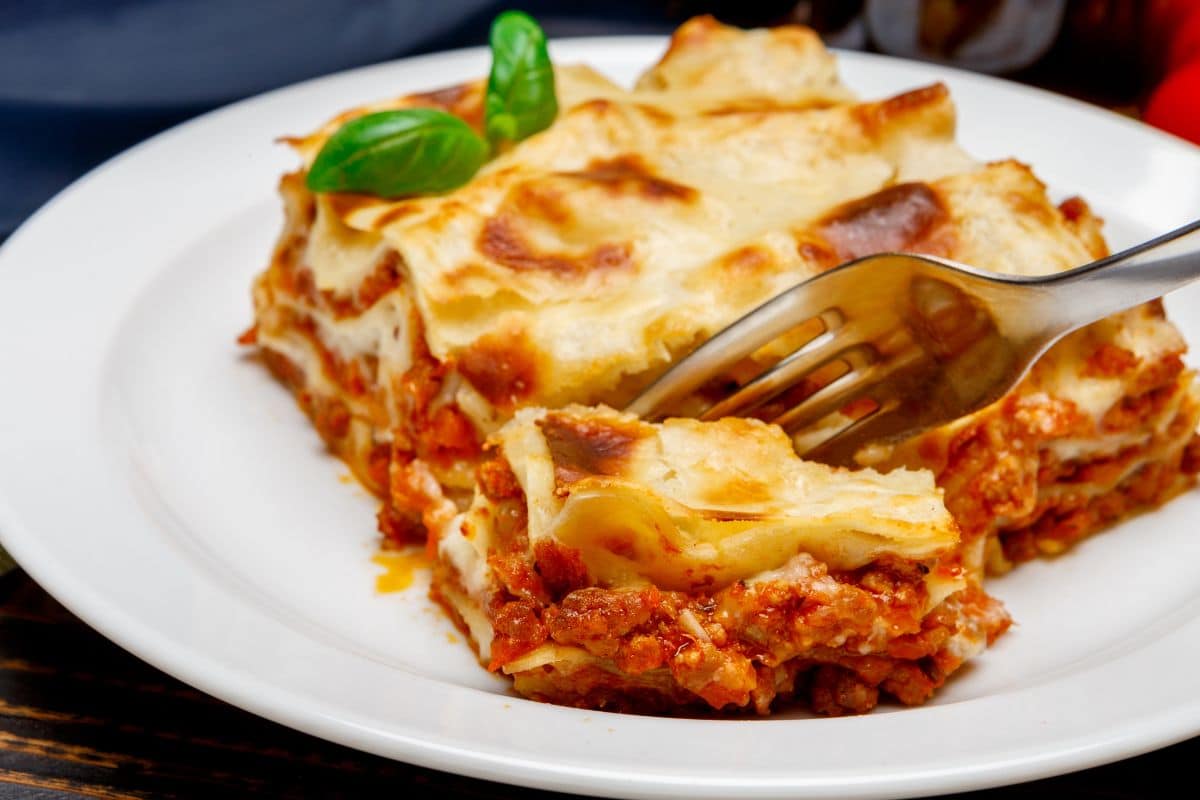 How To Tell If Lasagna Is Done: Frozen Vs Homemade Lasagna