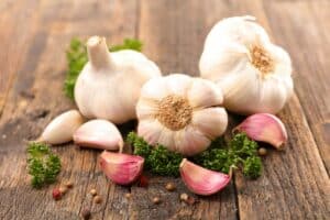 The Basics Of Garlic How Many Cloves Are In A Bulb