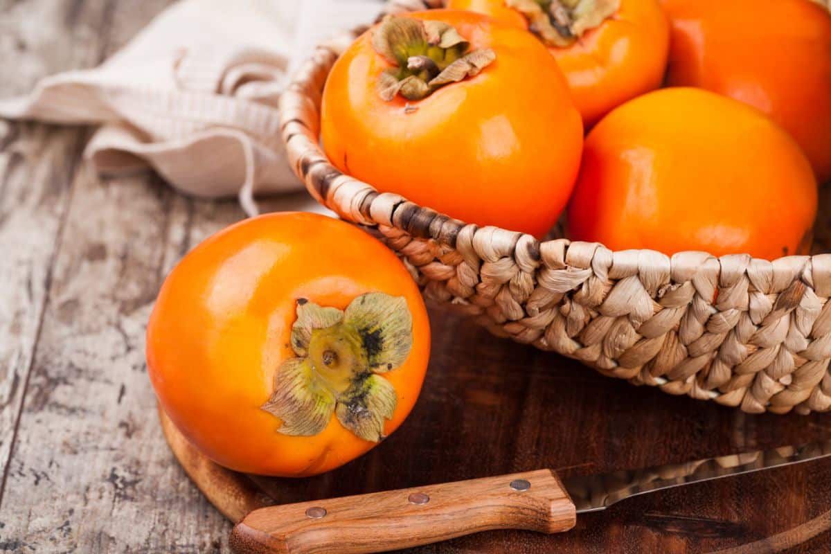 What Does A Persimmon Taste Like